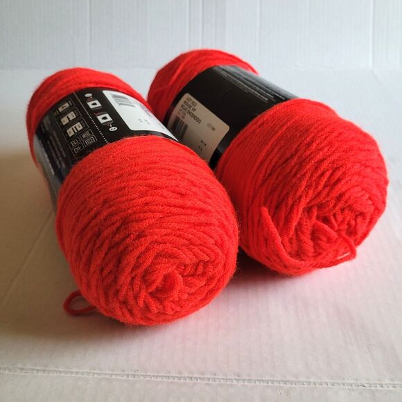 Red Heart Super Saver Yarn Lot Of 2 Skeins Hot Red 0390 Acrylic  7 Oz Ea - Picture 2 of 5